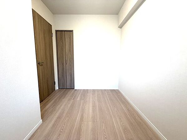 洋室約4.0帖