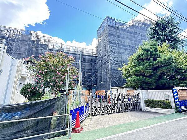 板橋区立赤塚小学校 徒歩17分。 1330m