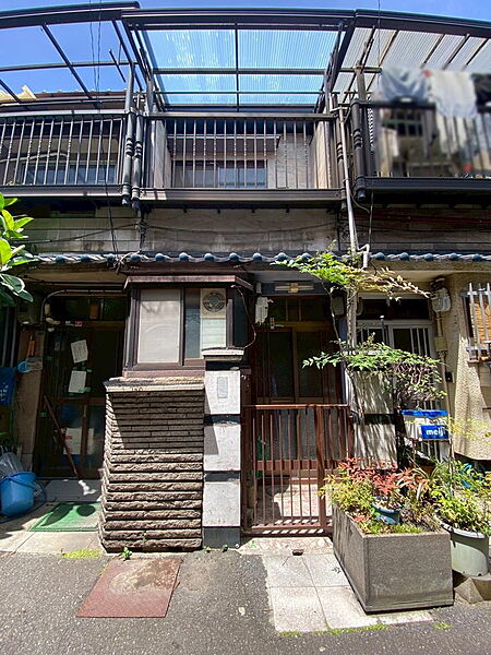 外観：327001315050