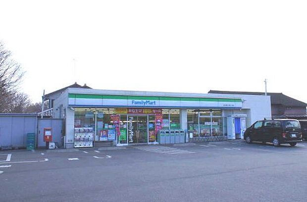 ファミリーマート東久留米下里七丁目店 徒歩5分。 390m