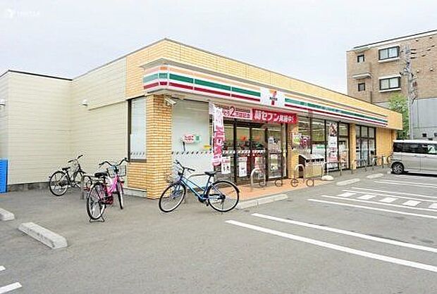 セブンイレブン小平武道館前店 徒歩7分。 500m