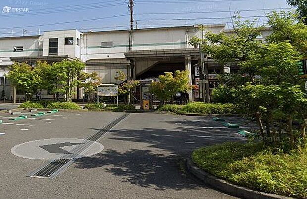 新座駅(JR東日本 武蔵野線) 徒歩30分。 2330m