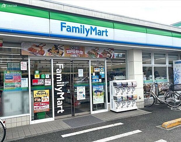 ファミリーマート石神井台七丁目店 徒歩7分。 490m