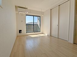 JR東北本線 古河駅 バス16分 中田踏切北下車 徒歩11分の賃貸アパート 2階1LDKのリビング/ダイニング