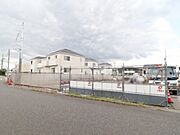 古河駅よりバス8分 徒歩6分 1階 新築の賃貸物件