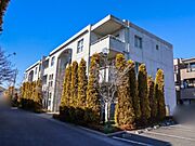 古河駅より徒歩17分 2階 築20年9ヶ月の賃貸物件