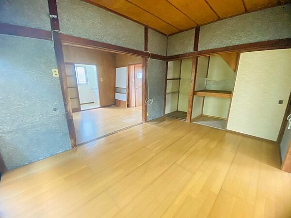 1階洋室約6帖
