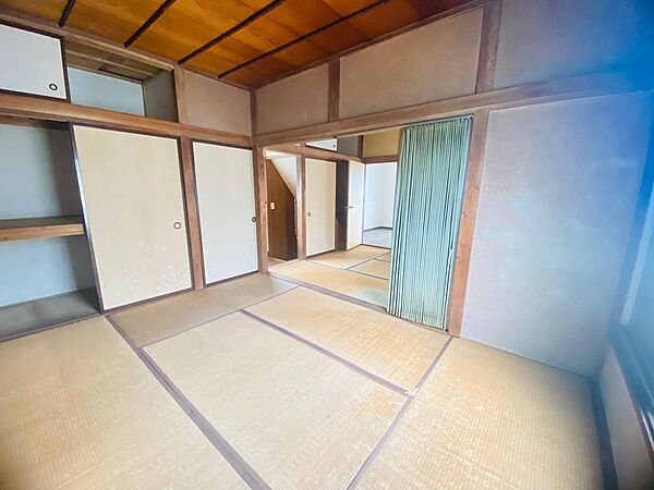 2階北側和室約6帖