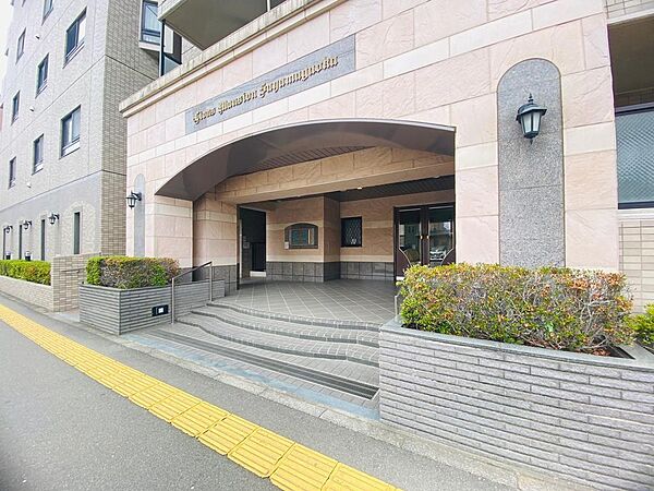 エントランスを拡大表示