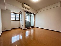 メゾンドサントロペ 3階ワンルームのリビング/ダイニング