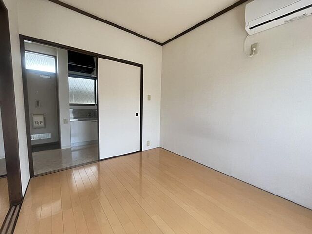 寝室