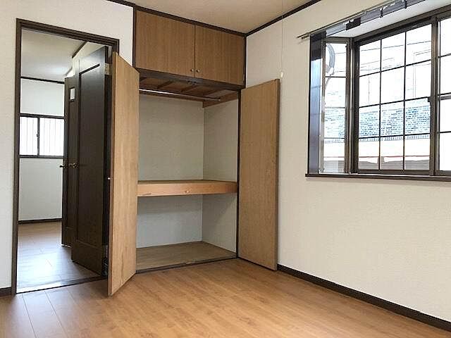 寝室