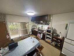 和歌山県橋本市原田６５０番地６ 4LDKのリビング/ダイニング