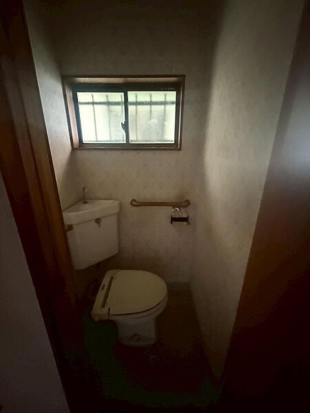 トイレを拡大表示