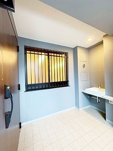 玄関 クレヴィア新宿中落合EAST 7階/702