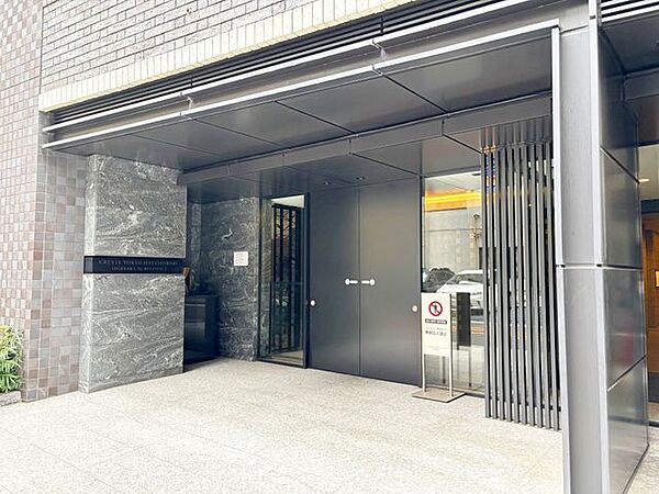 モニター付オートロックなので、不審者の侵入を防ぐとともに大切なお客様をスムーズにお迎えする事ができます。