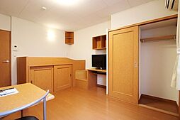 レオパレスメルベーユ 102 1階1Kのリビング/ダイニング