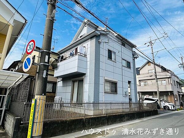 ハウジーホームズ(現：桧家住宅)施工の中古戸建です♪