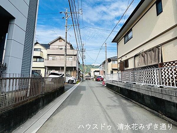 角地であることは、風通しが良く開放感を得られることもメリットの一つになります(＊^▽^＊)