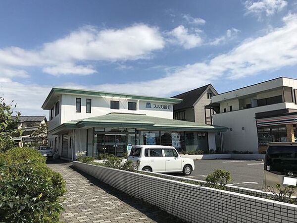 スルガ銀行　清水高橋支店店舗：平日9：00～15：00ATM：平日8：00～20：00　　　　土曜9：00～18：00　　　　日祝：9：00～17：00 610m