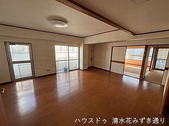 柔らかな木目の...
