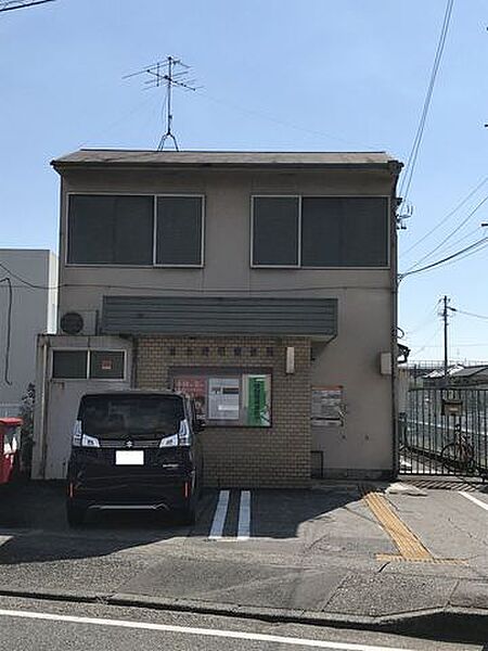 清水押切郵便局郵便　9：00～17：00(土日祝休業)貯金　9：00～16：00(土日祝休業)ATM　9：00～17：30(土曜午前のみ営業)保険　9：00～16：00(土日祝休業) 530m