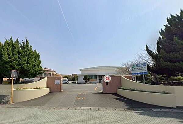 静岡市立蒲原東小学校≪教育目標≫「蒲原を愛し、世界に羽ばたく児童生徒」≪重点目標≫「つなげよう　かがやこう」●児童数（2024年度）….208名 1490m
