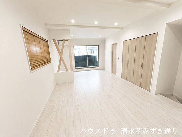 ※画像はAI生成による残置物撤去後イメージ。内装等は実際の仕様と異なる場合がございます。