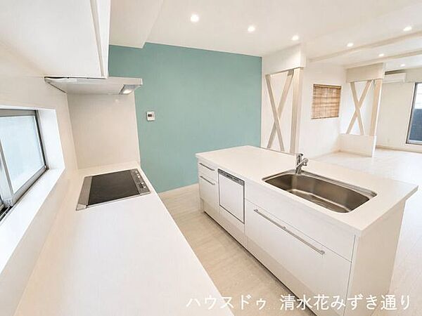 ※画像はAI生成による残置物撤去後イメージ。内装等は実際の仕様と異なる場合がございます。