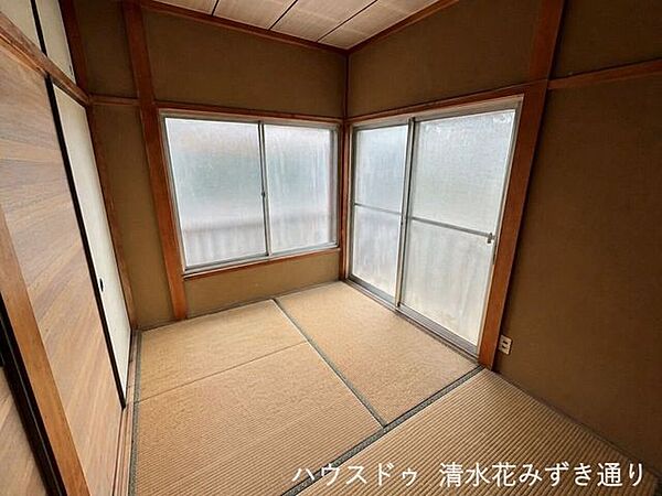 ※画像はAI生成による残置物撤去後イメージ。内装等は実際の仕様と異なる場合がございます。