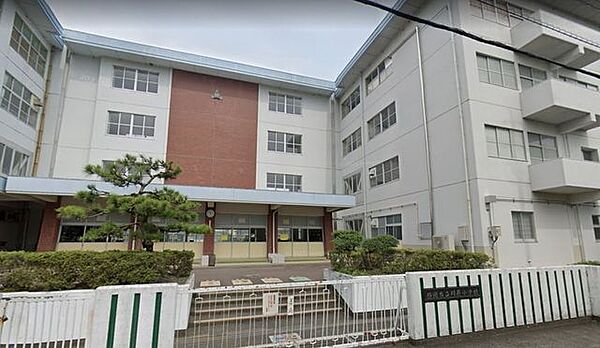 静岡市立川原小学校≪教育目標≫心豊かで活力ある子≪重点目標≫「自分大好き、友達大好き、川原大好き」●児童数（2023年度）…442名 870m