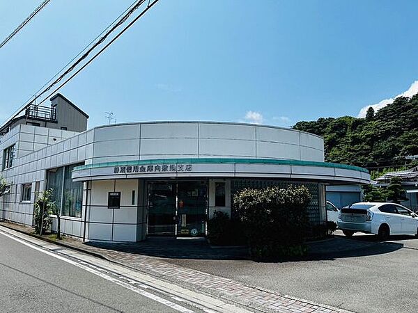 静清信用金庫 向敷地支店窓口　平日　9：00～12：30　　　　　　13：30～15：00ATM　平日　8：00～21：00　　　　土曜　8：45～19：00　　　　日祝　8：45 110m