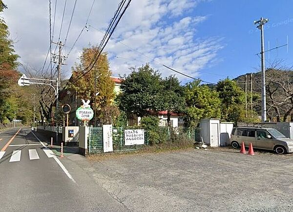 北沼上こども園≪教育目標≫『明るく元気に仲良く遊ぶ子』≪定員≫159名≪保育時間≫7：00～19：00≪受入年齢≫3か月～就学前≪休園日≫土日祝年末年始 420m