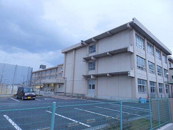 三重県四日市市平津町(賃貸アパート2LDK・2階・61.73㎡)の写真 その17