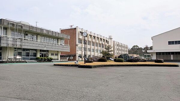 画像18:三重県立桑名西高等学校