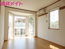 サンヒルズ生桑台　I 2階2LDKのリビング/ダイニング