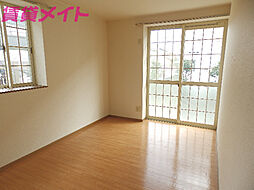 グリーンハイツ小杉 1階2DKのリビング/ダイニング