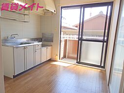 グリーンヒルズＢ棟 1階2DKのリビング/ダイニング