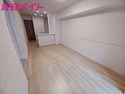 ヴァナ・ディール 1階1LDKのリビング/ダイニング