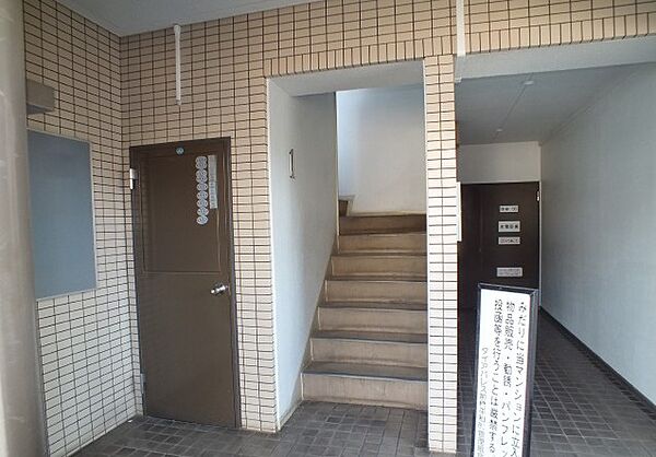 apartment 群馬県前橋市平和町１丁目13-16
地図を見る