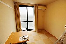 レオパレスＫＡＺＵIII 304 3階1Kのリビング/ダイニング