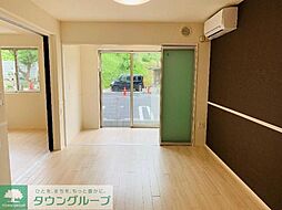 フロレアート大磯 1階1LDKのリビング/ダイニング