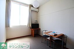 レオパレス藝 2階1Kのリビング/ダイニング