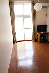 レオパレスピアノハウス 102 1階1Kのリビング/ダイニング