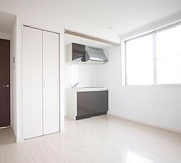 リブリ・フォルシア 2階1Kのリビング/ダイニング