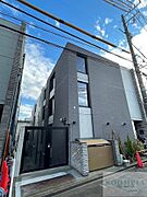 中目黒駅より徒歩8分 2階 築2年11ヶ月の賃貸物件