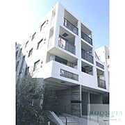 三軒茶屋駅より徒歩9分 3階 築7年8ヶ月の賃貸物件