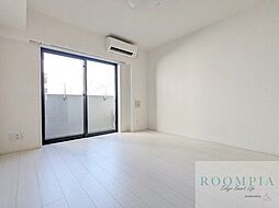 プレミアムキューブ三宿 204 2階1Kのリビング/ダイニング