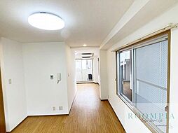 フォンテヴィラ 202 2階ワンルームのリビング/ダイニング