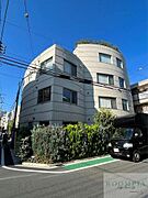 三軒茶屋駅より徒歩6分 築15年5ヶ月 4階建の賃貸物件